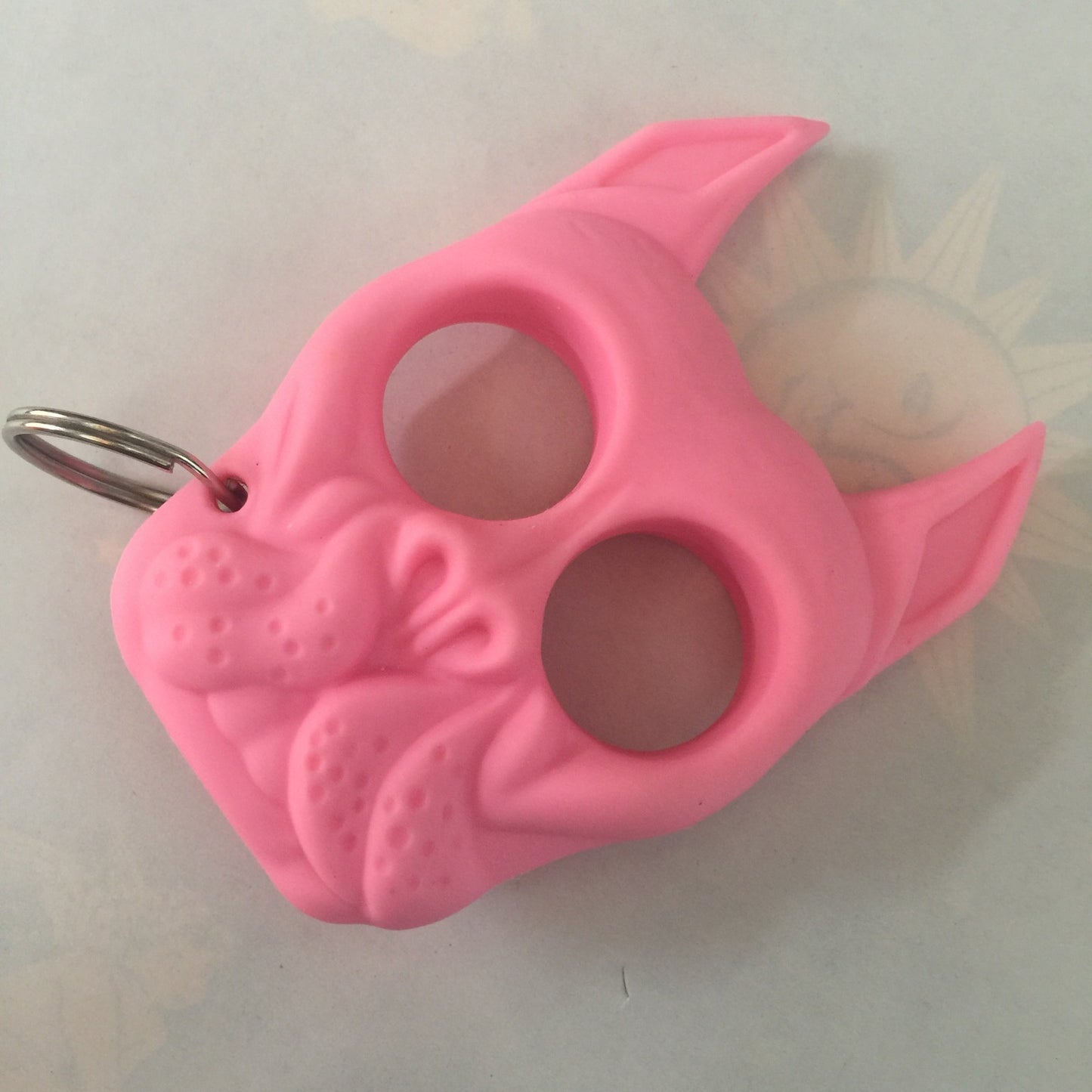 Camping and Survival/ Dog Head Keychain Self-defense Finger Lock