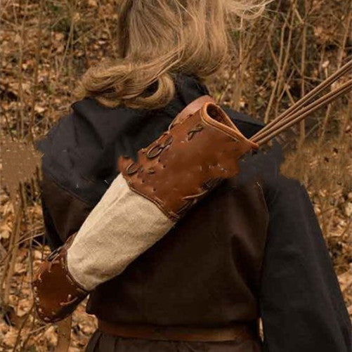 Armoury/ Warrior Hand Woven PU Skin Spliced Quiver