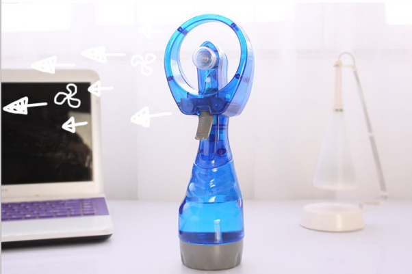Novelty and nic-nacs/ Convenient Spray Fan Portable Mist Fan Mini Handheld